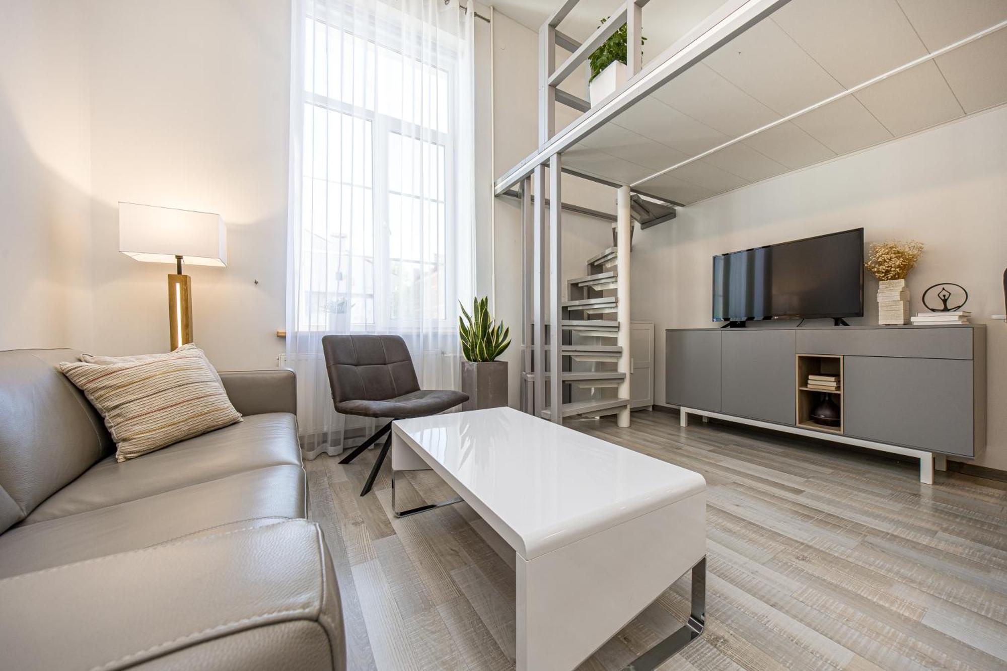 Loft Apartment In Klaipeda Oldtown מראה חיצוני תמונה