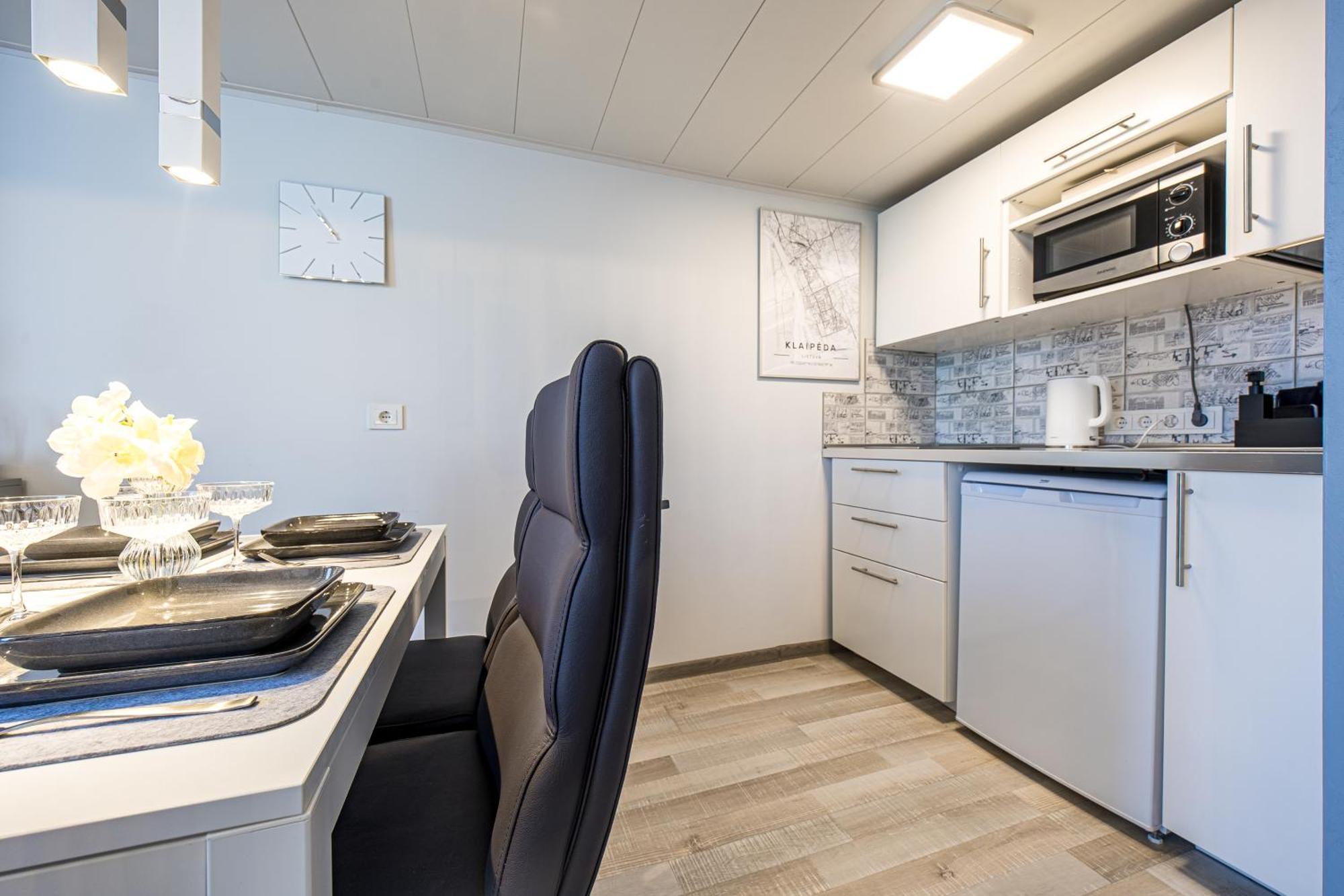 Loft Apartment In Klaipeda Oldtown מראה חיצוני תמונה
