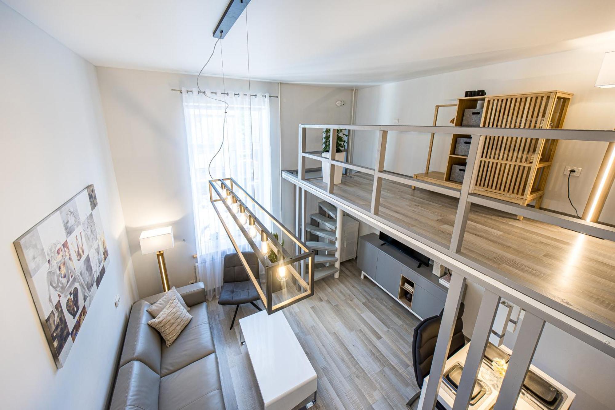 Loft Apartment In Klaipeda Oldtown מראה חיצוני תמונה