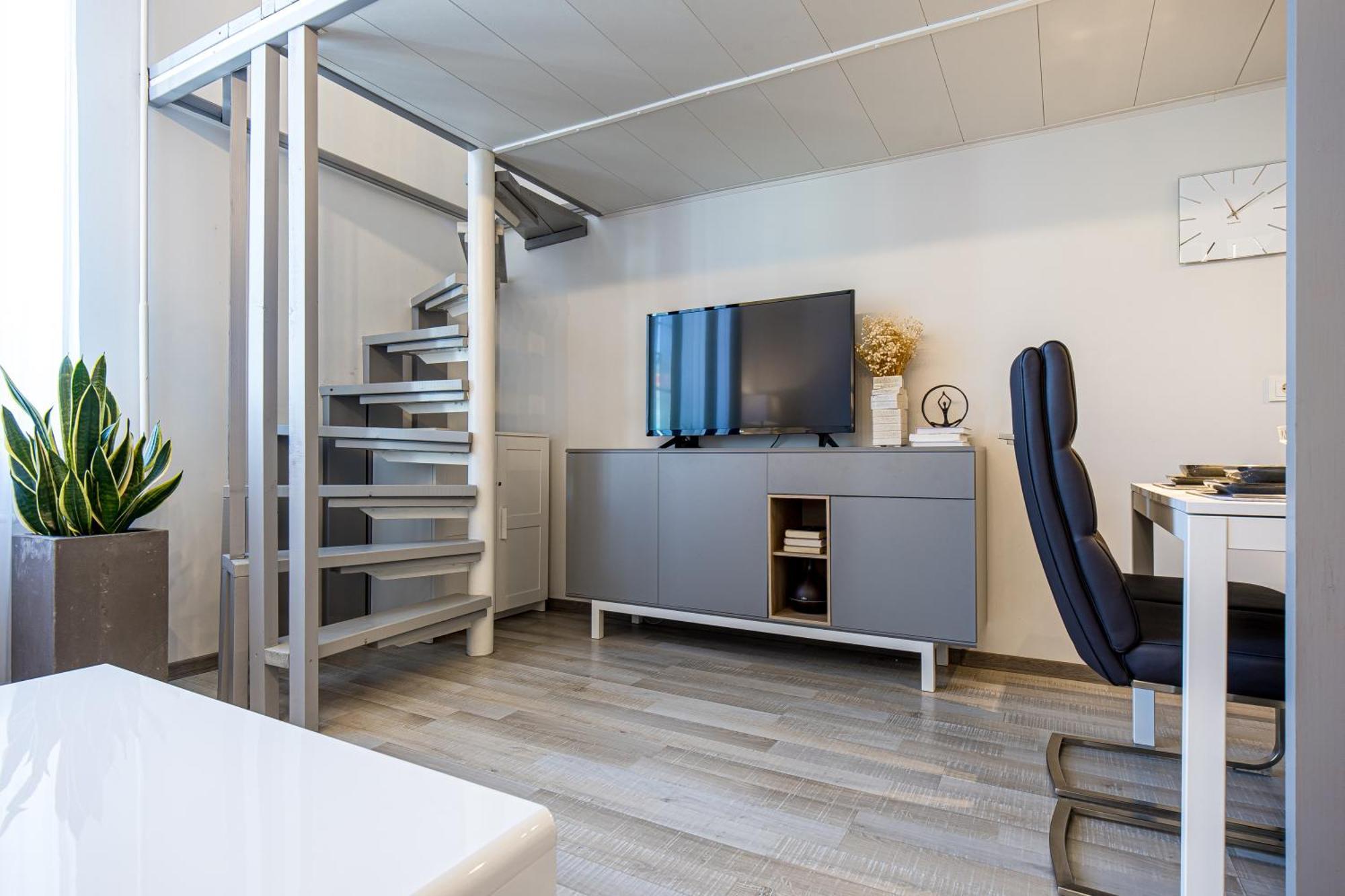 Loft Apartment In Klaipeda Oldtown מראה חיצוני תמונה
